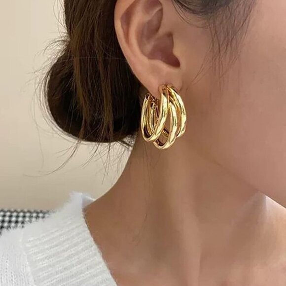 Yellow Gold Casual Women's Layered Cuff Hoop Earrings - Picture 1 of 3